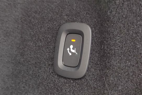 Volvo XC60 B5 B AWD Plus Dark