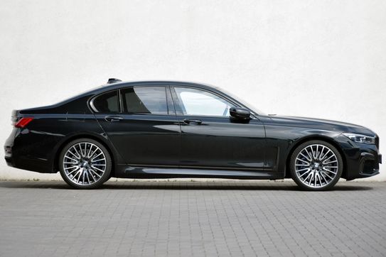 BMW Seria 7 750d xDrive M Sport