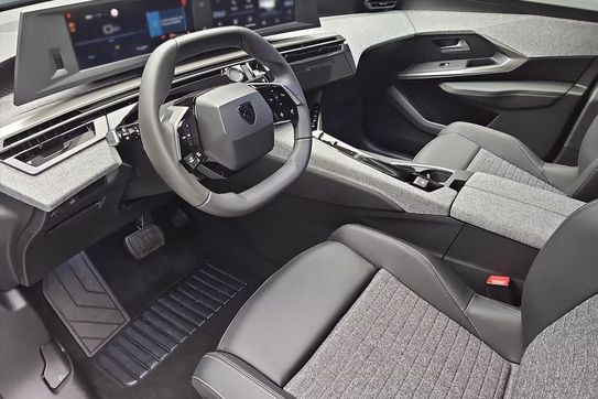 Peugeot 3008 Allure Plug-in HYBRID 1.6 PHEV