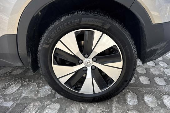 Volvo XC40 T5 Plug-In Hybrid Plus Bright