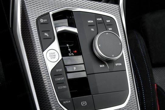 BMW Seria 3 320i M Sport