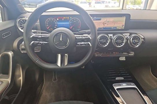 Mercedes Klasa A 180 AMG Line