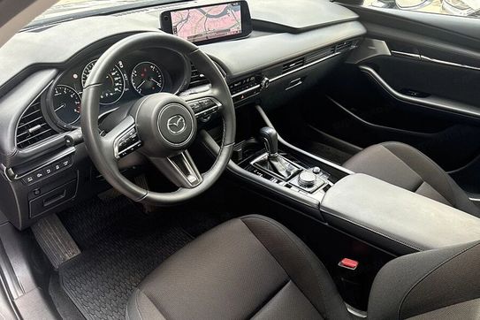 Mazda 3 2.0 Exclusive-Line