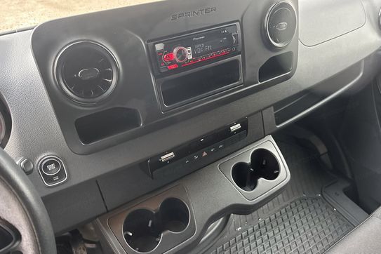 Mercedes Sprinter eSprinter 311 (47 kWh)  FWD