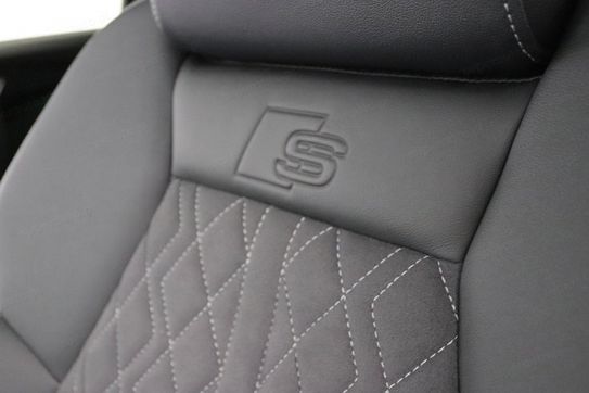 Audi Q4 e-tron 45 Advanced Sportback