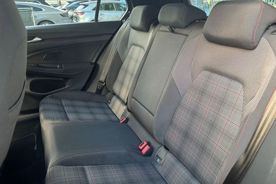 Volkswagen Golf GTI 2.0 TSI DSG