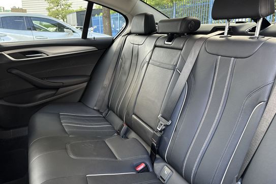 BMW Seria 5 530i xDrive