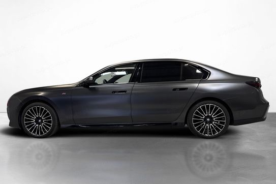 BMW Seria 7 740d xDrive M Sport