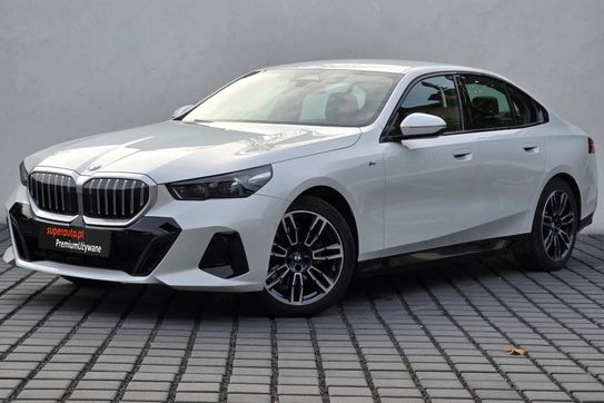 BMW Seria 5 520d xDrive M Sport aut