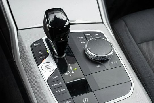 BMW Seria 3 Touring 318i