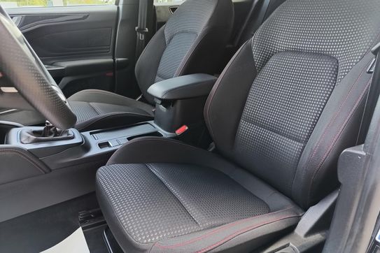 Ford Focus 1.0 EcoBoost ST-Line X