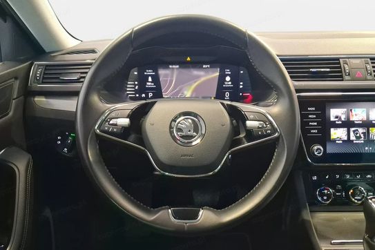 Skoda Superb 2.0 TDI SCR Style DSG