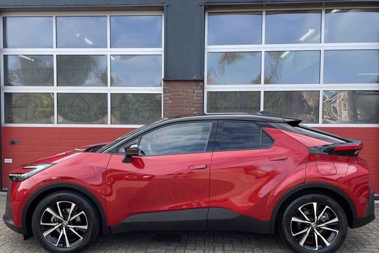 Toyota C-HR Teamplayer 2.0 VVT-i Plug-in Hybrid