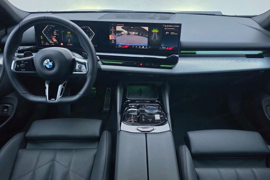 BMW Seria 5 520d xDrive M Sport