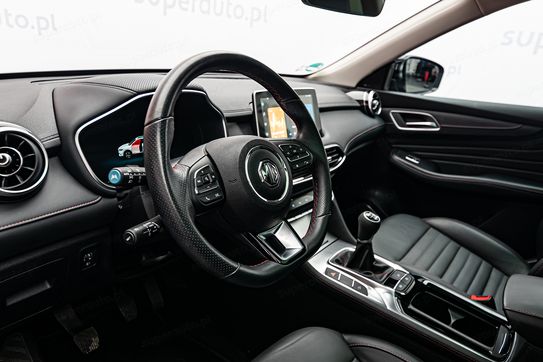 MG HS 1.5 T-GDI Luxury