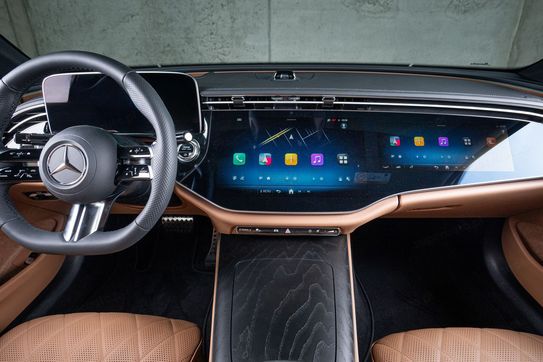 Mercedes Klasa E 220 d 4-Matic AMG