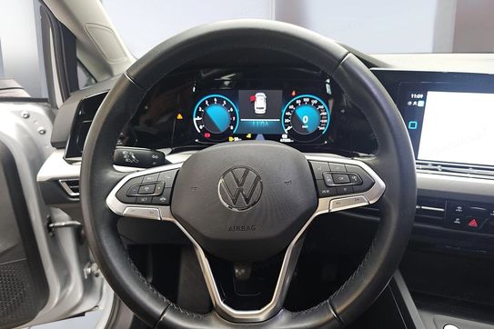 Volkswagen Golf VIII 1.5 TSI EVO Life
