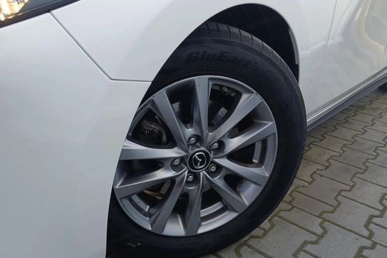 Mazda 3 2.0 Kai