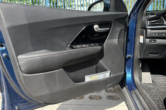 Kia Niro L Business Line 1.6 GDI Hybrid