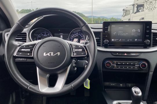 Kia Ceed 1.5 T-GDI M