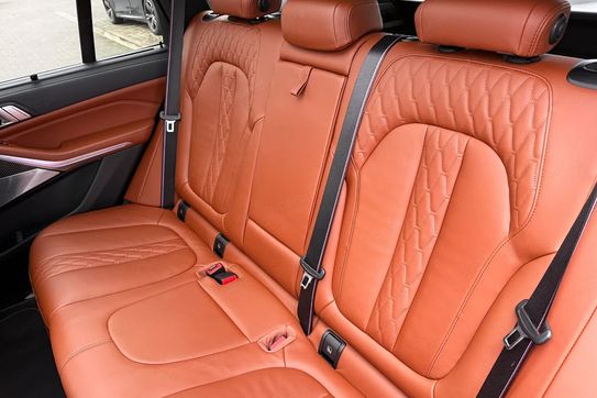 BMW X5 M60i xDrive