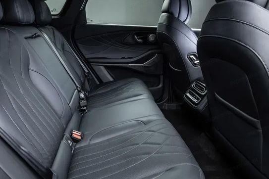 Omoda 9 Super Hybrid Exclusive 1.5  AWD