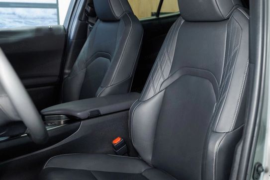 Lexus UX 300h F Sport AWD