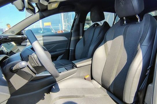 Peugeot 308 1.2 mHEV