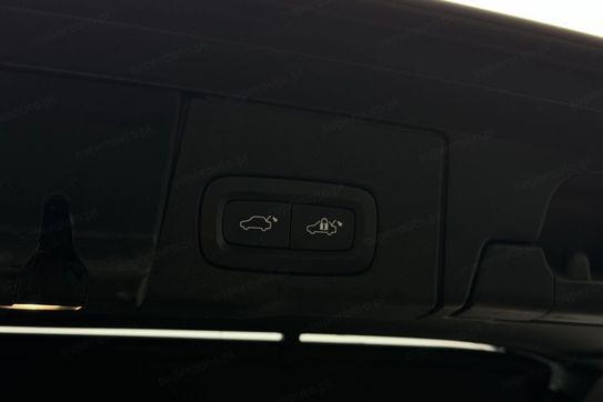 Volvo XC60 B5 B AWD Momentum Pro aut