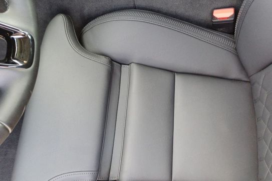 Volvo XC60 B5 B AWD Plus Dark aut