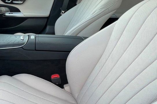 Mercedes Klasa E 220 d 4-Matic AMG