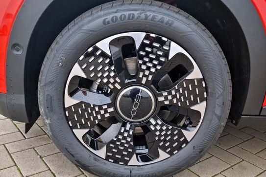 Fiat 600e La Prima 54kWh