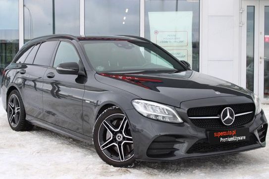 Mercedes Klasa C AMG Night Edition 9G