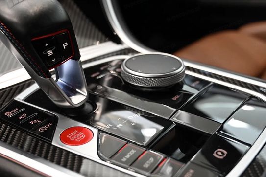 BMW Seria 8 M8 Competition