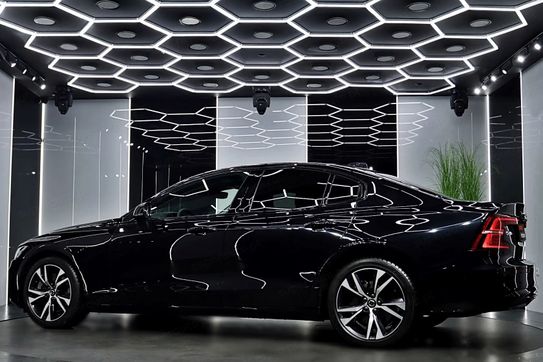 Volvo S60 B5 B AWD Plus Dark aut