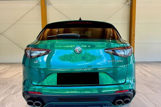 Alfa Romeo Stelvio 2.9 Bi Turbo V6 Quadrifoglio Q4