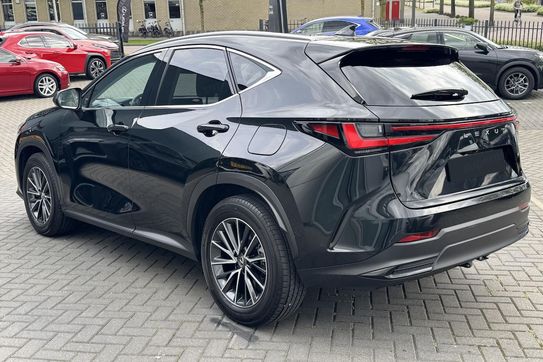 Lexus NX 350h Prestige 2WD