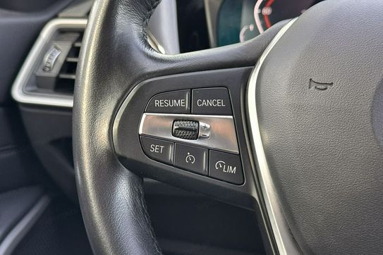 BMW Seria 3 Touring 318i Sport Line
