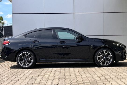 BMW Seria 2 220d mHEV