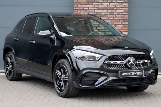 Mercedes GLA 200 AMG Line