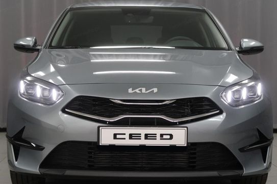 Kia Ceed 1.5 T-GDI Business Line DCT
