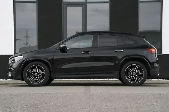 Mercedes GLA 200 AMG Line