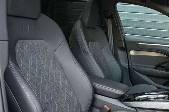 Audi A6 TDI quattro S line