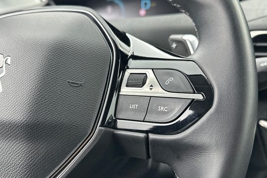 Peugeot 3008 Allure Pack 1.6 Hybrid e-EAT8