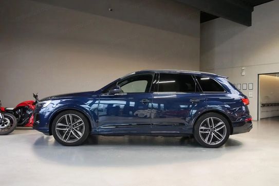 Audi Q7 50 TDI quattro S Line