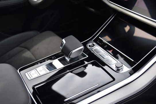 Audi Q8 TFSI e quattro