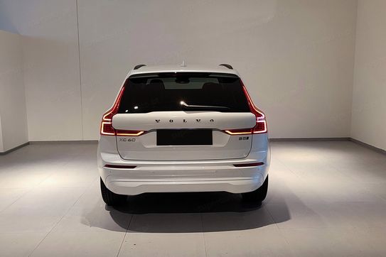 Volvo XC60 B5 AWD Core