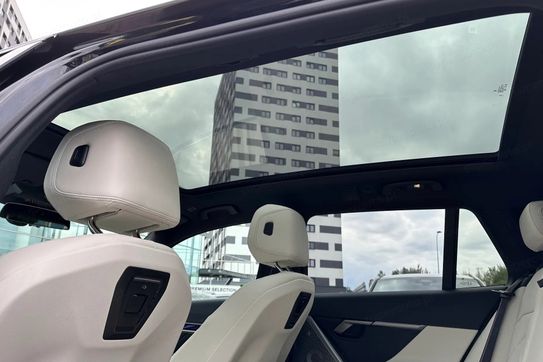 BMW Seria 5 Touring 550e xDrive M Sport