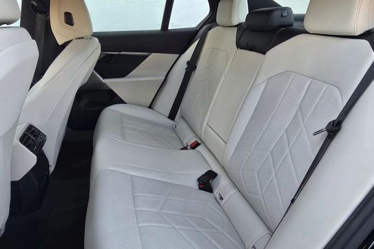 BMW Seria 5 520d xDrive M Sport