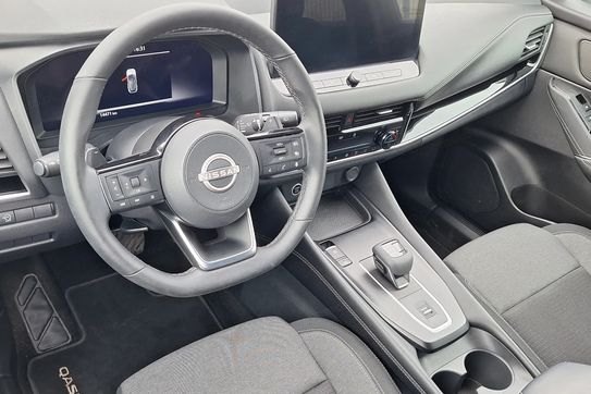 Nissan Qashqai 1.3 DIG-T N-Connecta Xtronic